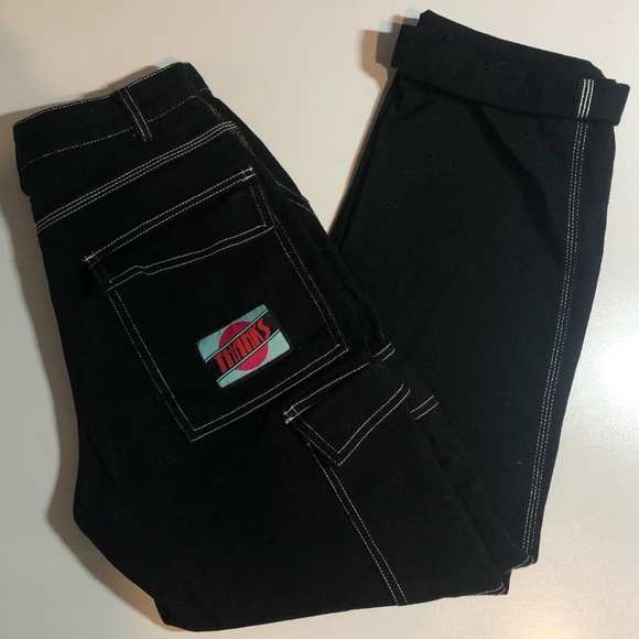 Trendy Black Cargo Pants - Picture 3 of 5